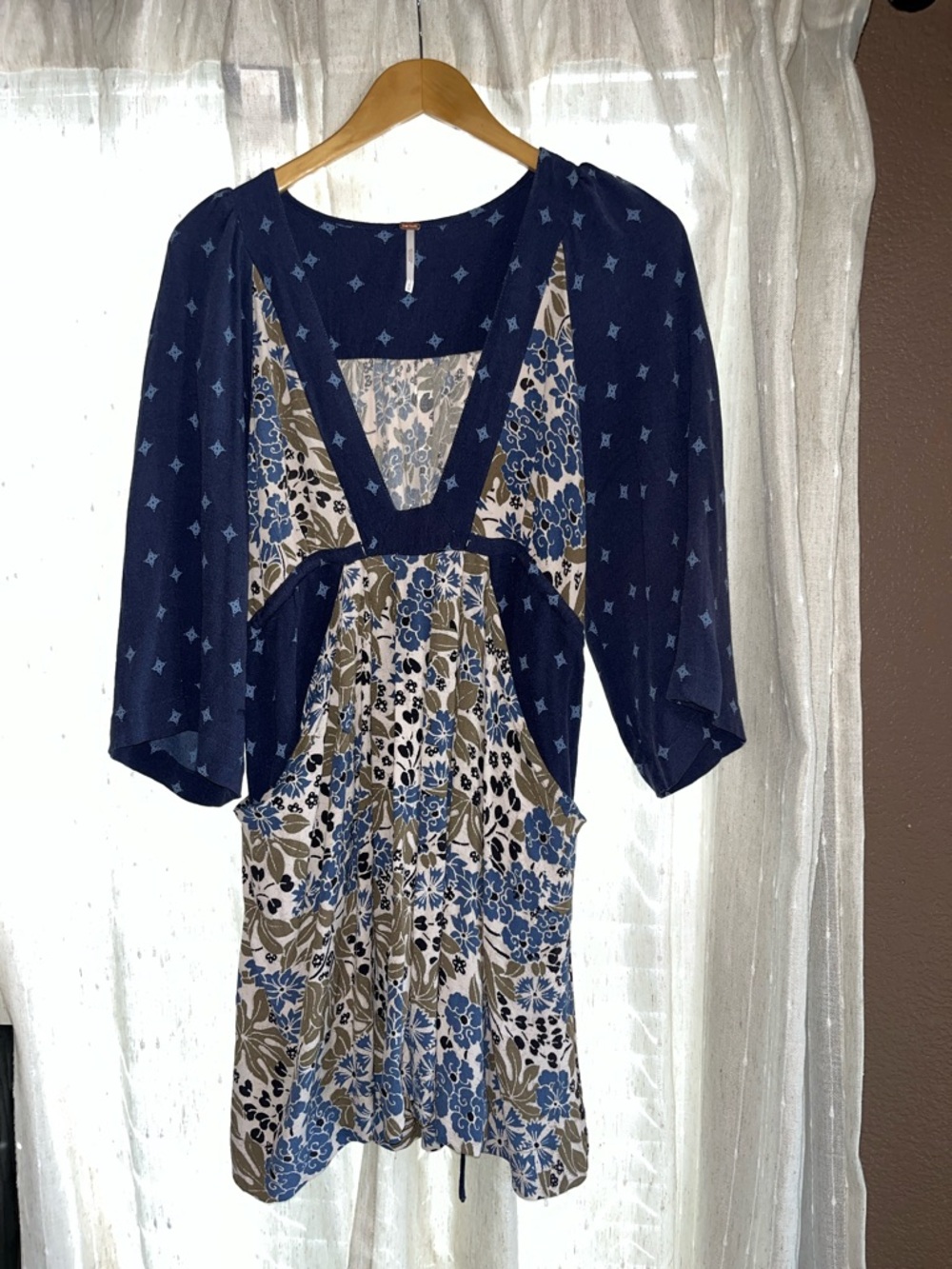 Free People Tellulah  Blue Floral V-Neck Dress